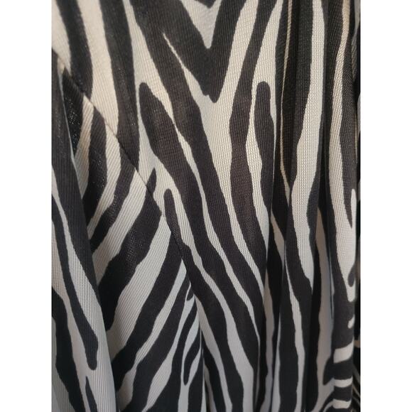elana by TANNER Silk Brown Tan Zebra Print Wrap LS Blouse Large 18 - Picture 4 of 7